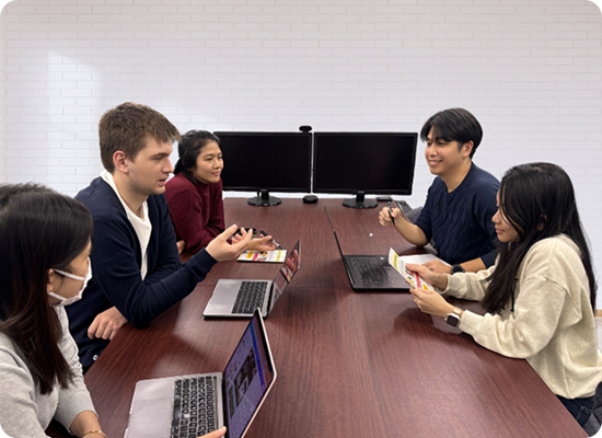 VDM Tokyo offers high-quality pocket Wi-Fi and travel SIM cards for foreign residents in Japan, ensuring reliable connectivity through strong partnerships with local telecommunication carriers.